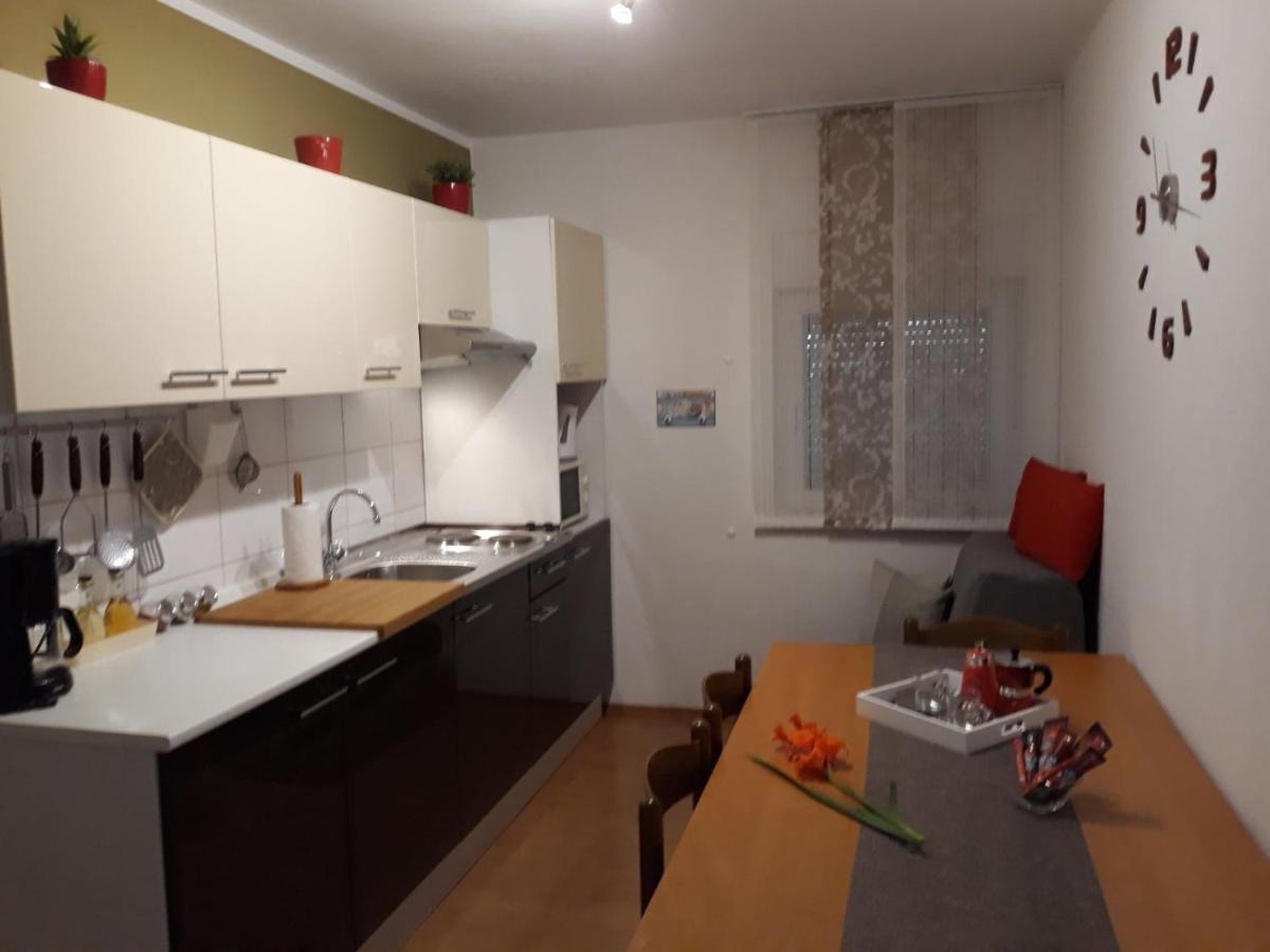Apartment Nevia 法扎纳 外观 照片